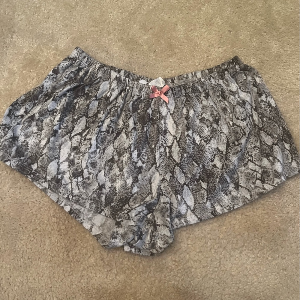 pajama shorts
